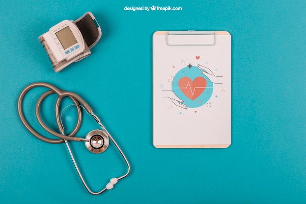 Medical mockup with clipboard and stethoscope