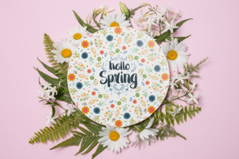 Round paper template with flowers for spring Free Psd
