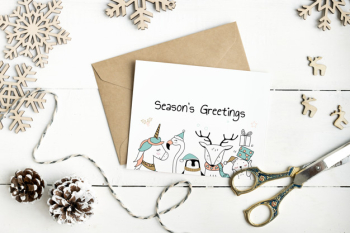 Cute seasons greetings card mockup Free Psd