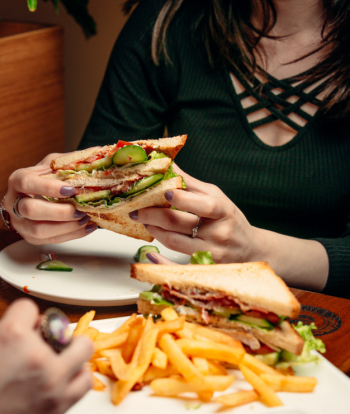 Club sandwich on the table Free Photo
