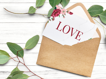 Valentines card in an envelope | Free stock photo - 560062