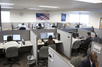 Consumer Response Call Center, Coralville, | Free Photo - rawpixel