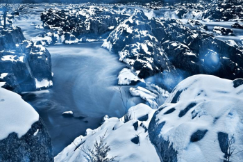 Winter Bokeh Falls - HDR