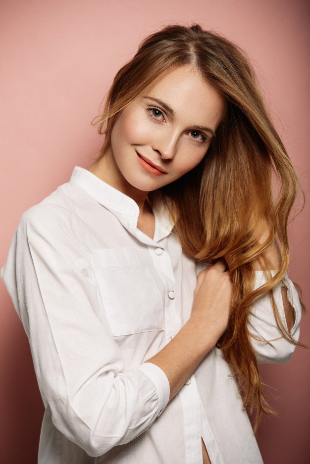 attractive,confident,cheerful,casual,pretty,successful,portrait,happiness,wellness,professional,young,female,freedom,thinking,white,shirt,happy,girl,fashion,woman